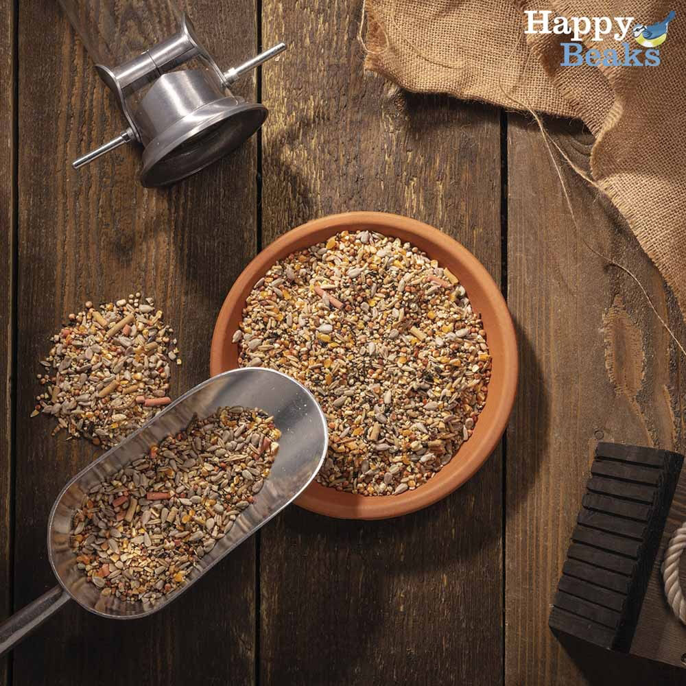 Happy Beaks Premium Spring and Summer Seed Mix Bird Food 12.75kg Image 4