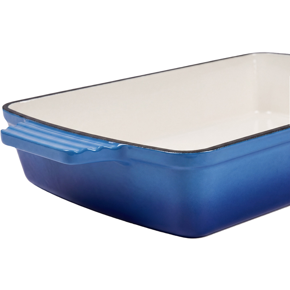 Living and Home 3L Blue Enamelled Rectangular Baking Dish Image 3