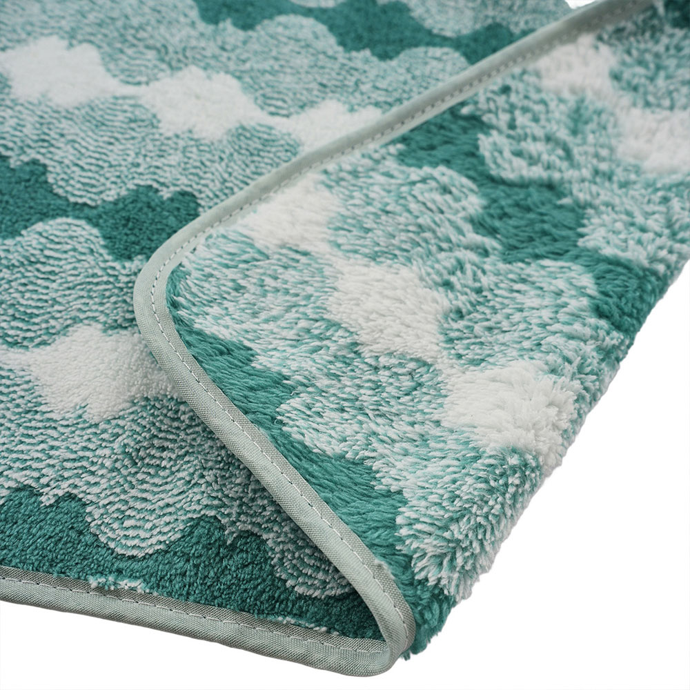 Living and Home Soft Polyester Green Zigzag Wave Towel Set of 4 Image 6