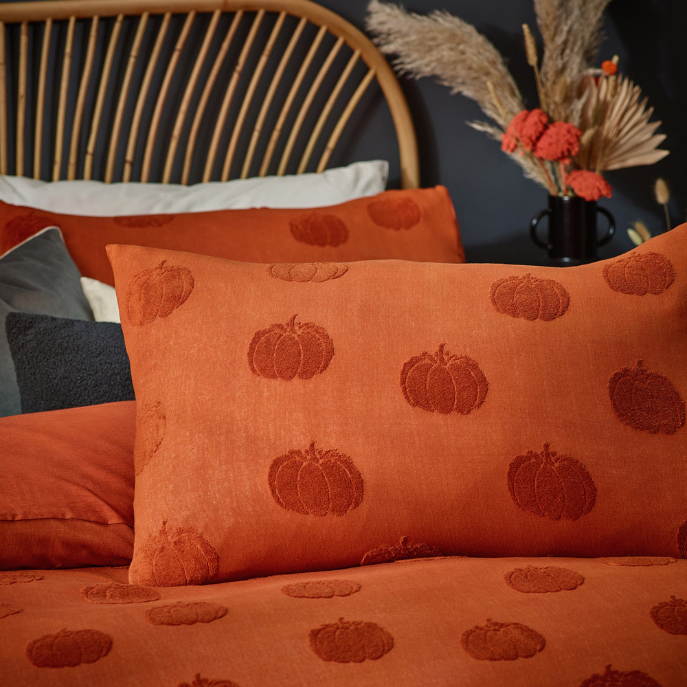 furn. Pumpkin Tufted Super King Size Spice Cotton Duvet Cover Set Image 3