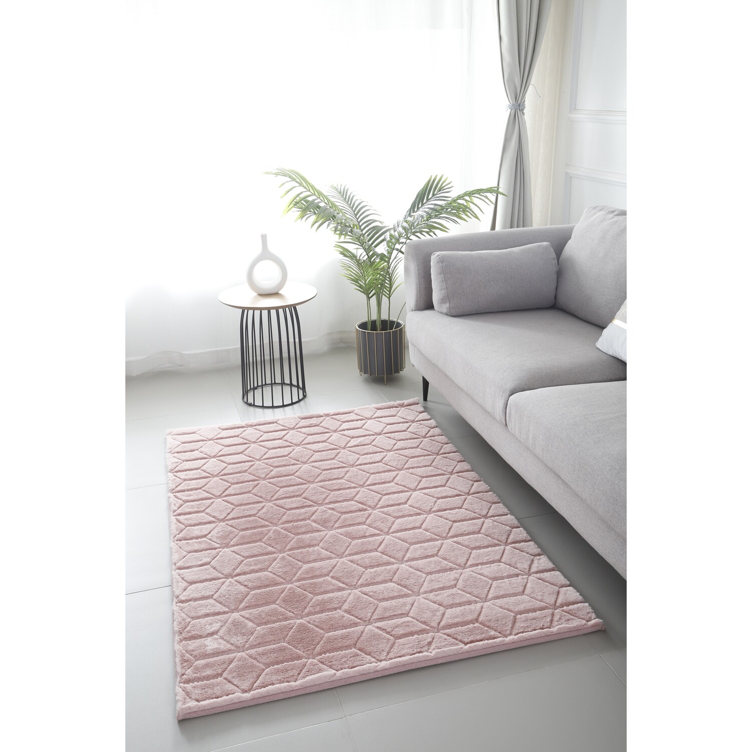 Blossom Geo Faux Fur Rug Image 2
