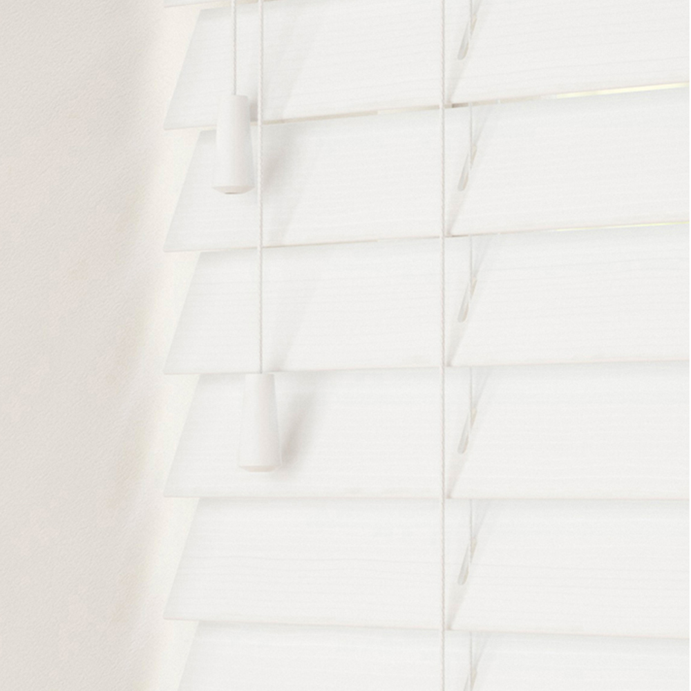 Caecus Faux Wood String Venetian Blind White 120 x 160cm Image 1