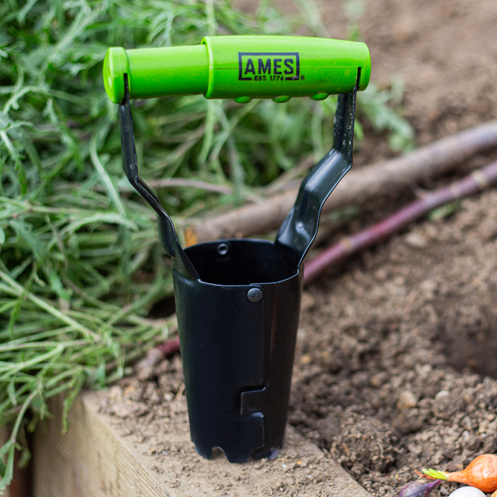 AMES Tools Carbon Steel Hand Bulb Planter Image 2