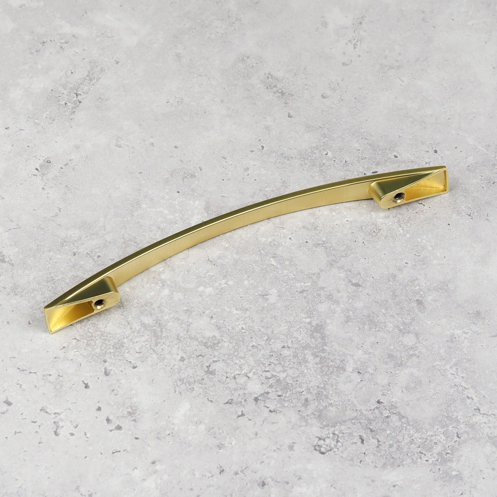 Handle & Home Brushed Brass Bow Handle 128mm Image 5