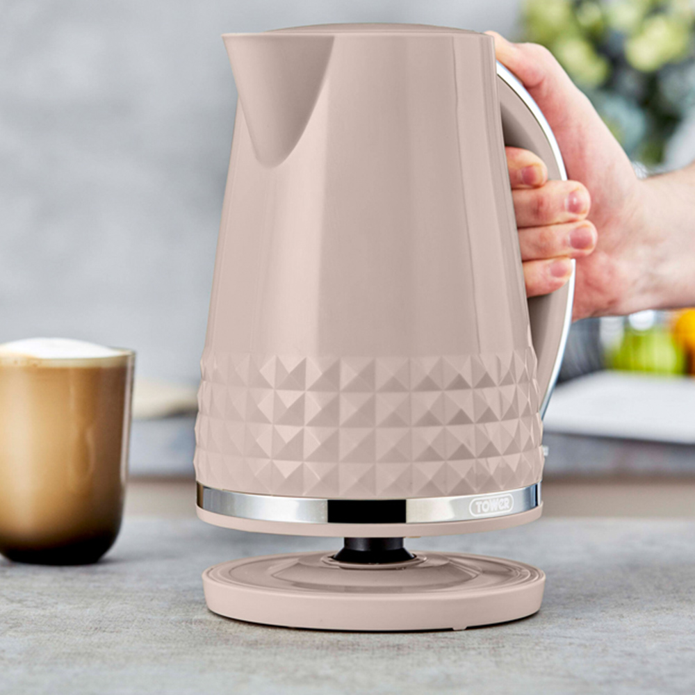 Tower Solitaire EEJB191 Latte 2 Slice Toaster with 1.5L Kettle Set Image 4