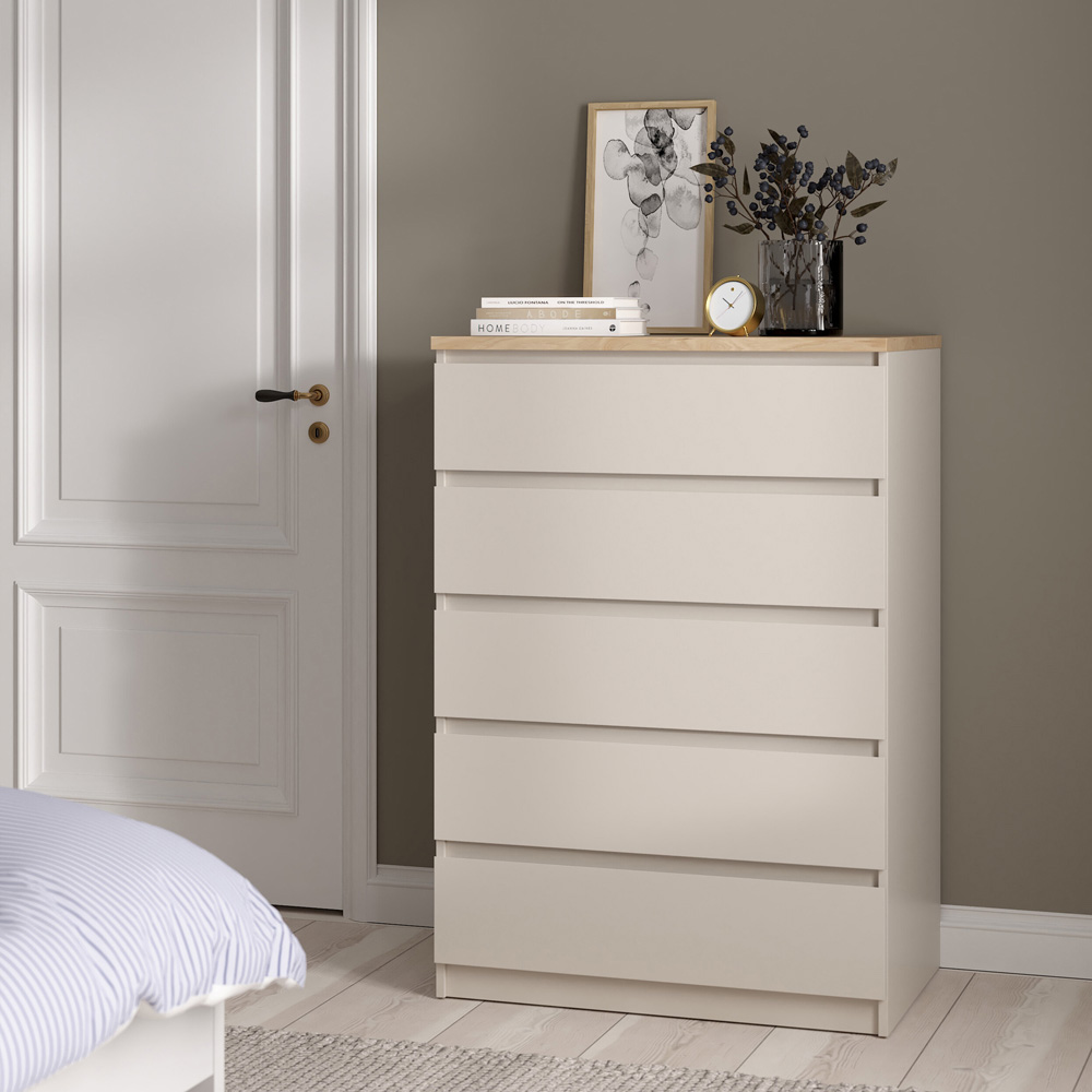 Florence Naia 5 Drawer Cashmere Jackson Hickory Chest of Drawers Image 6