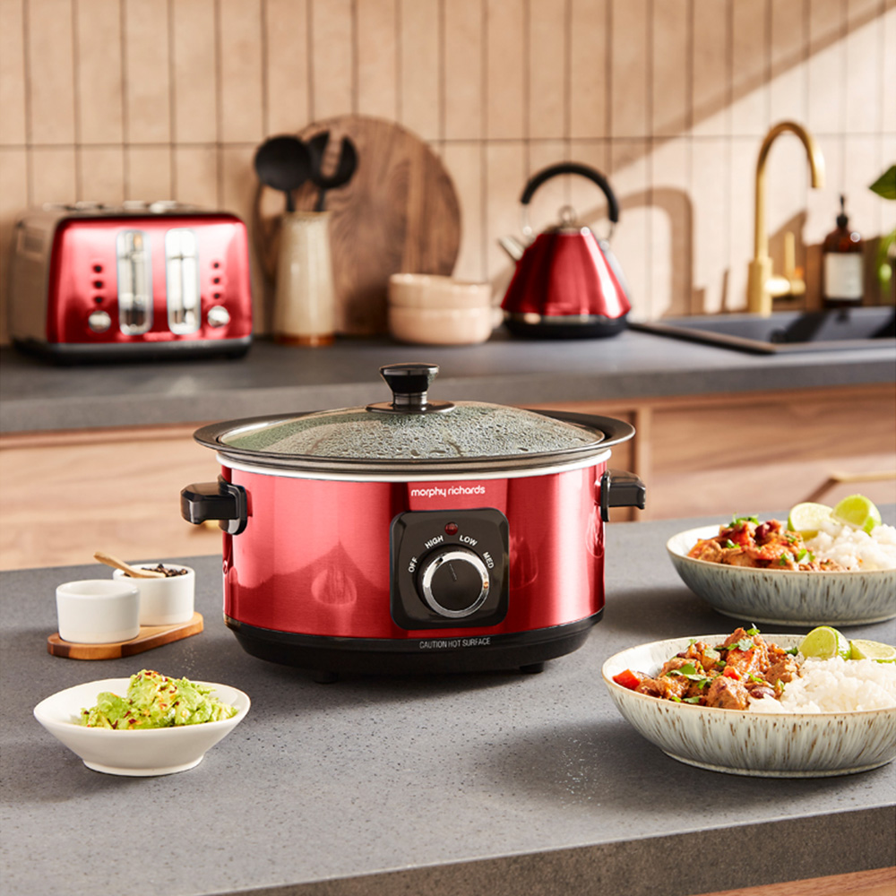 Morphy Richards Accents 460026 Red Sear and Stew 3.5L Slow Cooker 163W Image 2