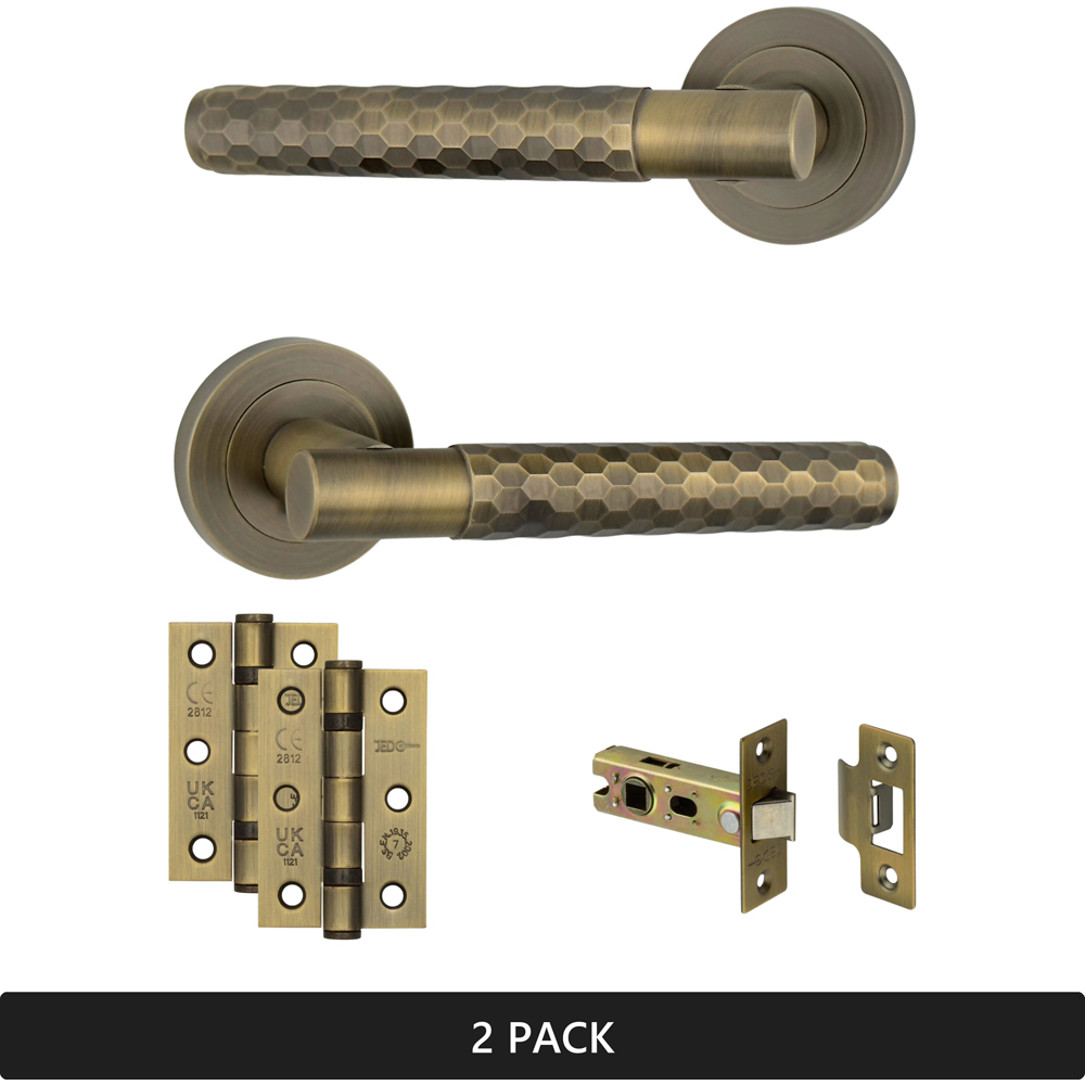 AXS Hardware Montana Antique Brass Knurled Latch Door Handles on Rose 2 Pack Image 7