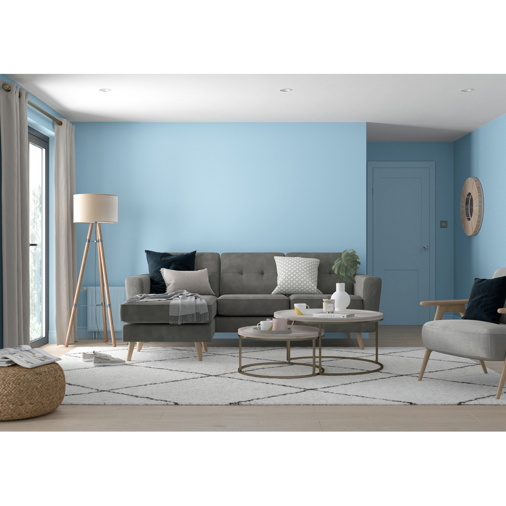 Dulux First Dawn Walls and Ceilings Matt Emulsion Paint 5L Image 5