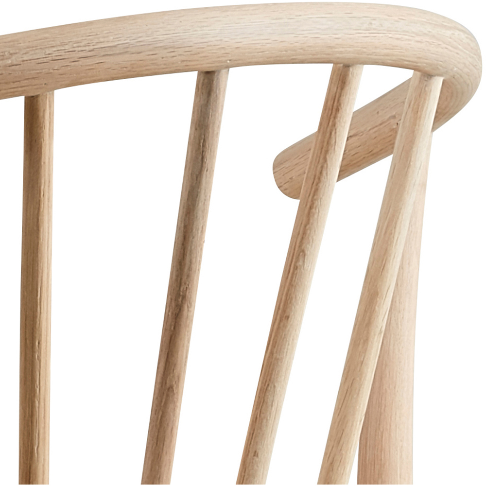 Florence I Duncan 4 Seater Round Dining Table White Oak Image 4