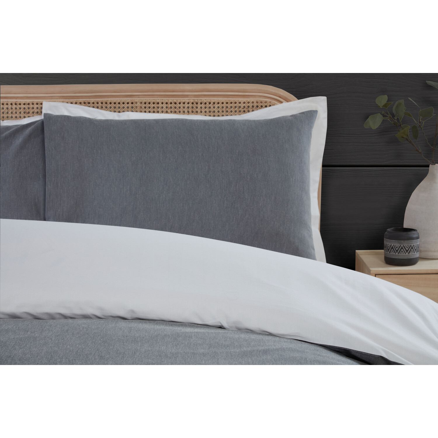 Divante Hendon Double Grey Chambray Duvet Set Image 3