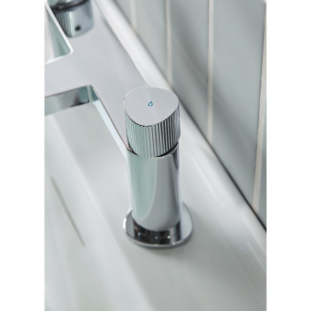 Bristan Liso Chrome Bath Filler Tap Image 4