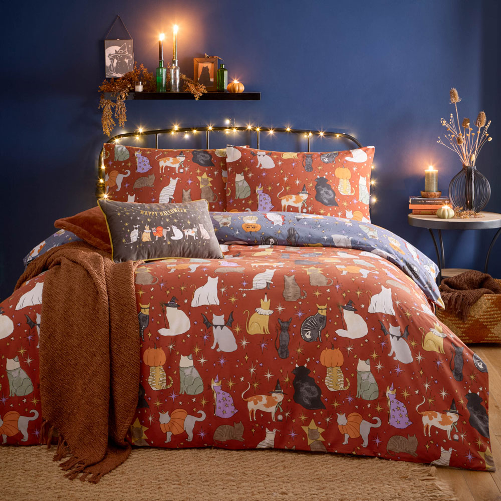 Furn King Size Halloween Pawty Printed Reversible Duvet Set Image 2