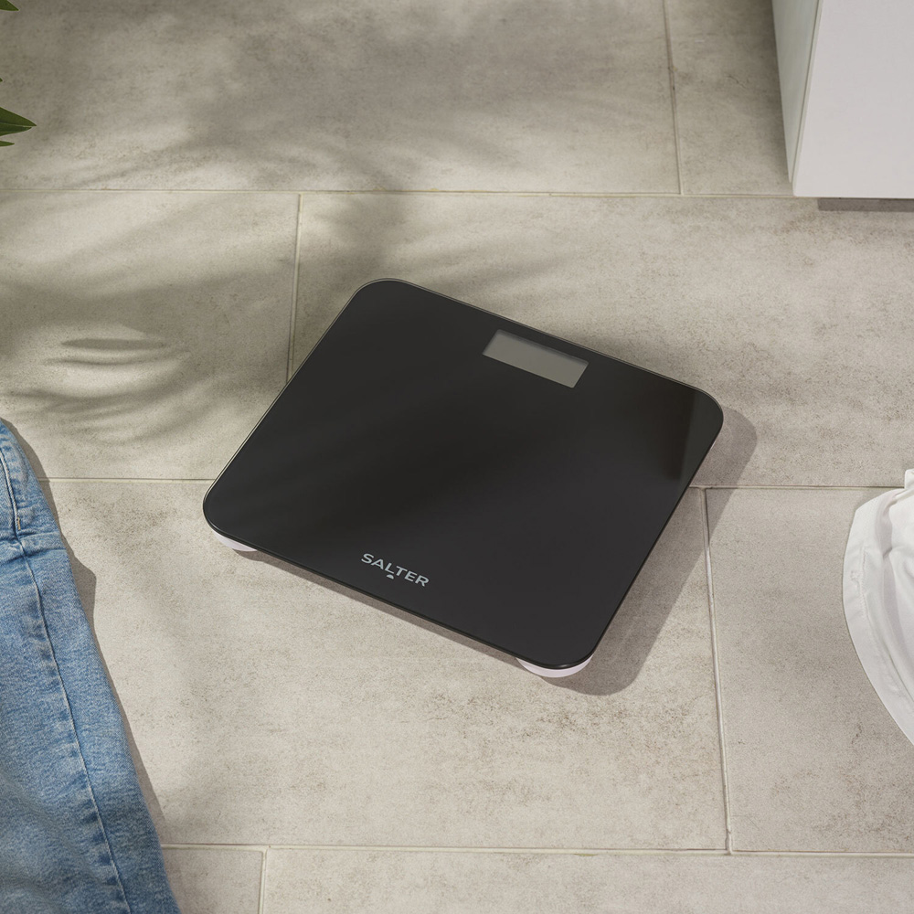 Salter Battery-Free Electronic Scale Black Image 4