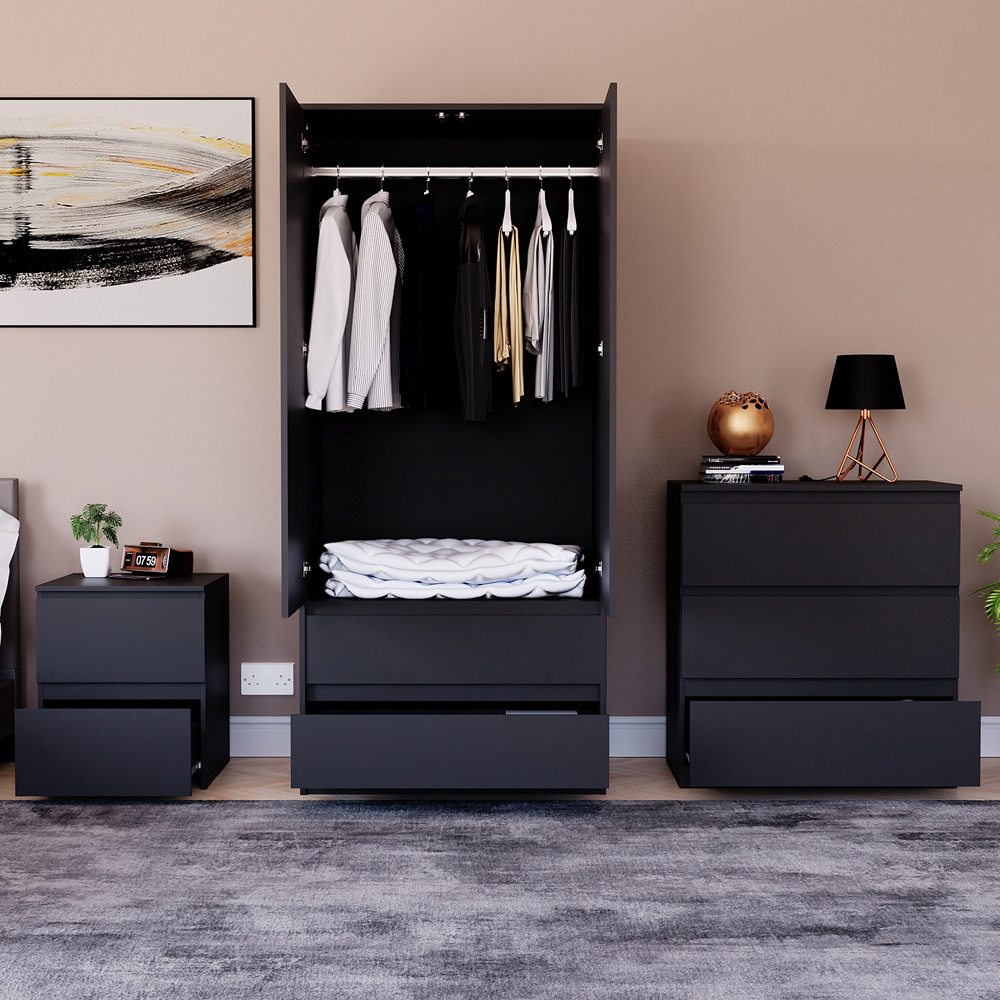 Vida Designs Denver Black 3 Piece Bedroom Furniture Set Image 2