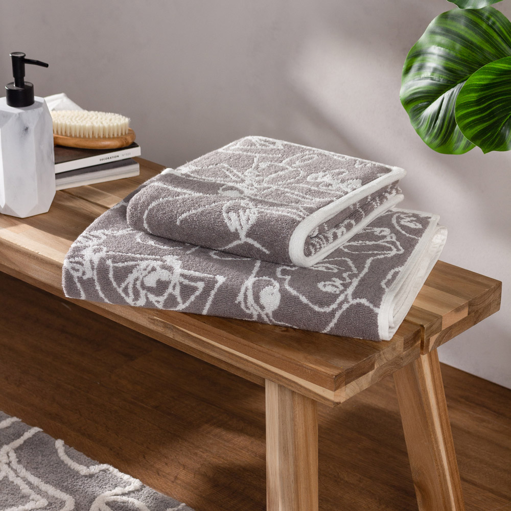 furn. Everybody Turkish Cotton Jacquard Grey Bath Towel Image 2