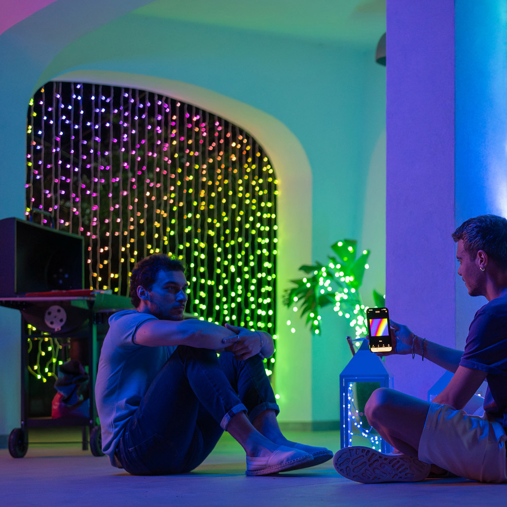 Twinkly 210 RGBW LED Smart Curtain Light 1.5m Image 7