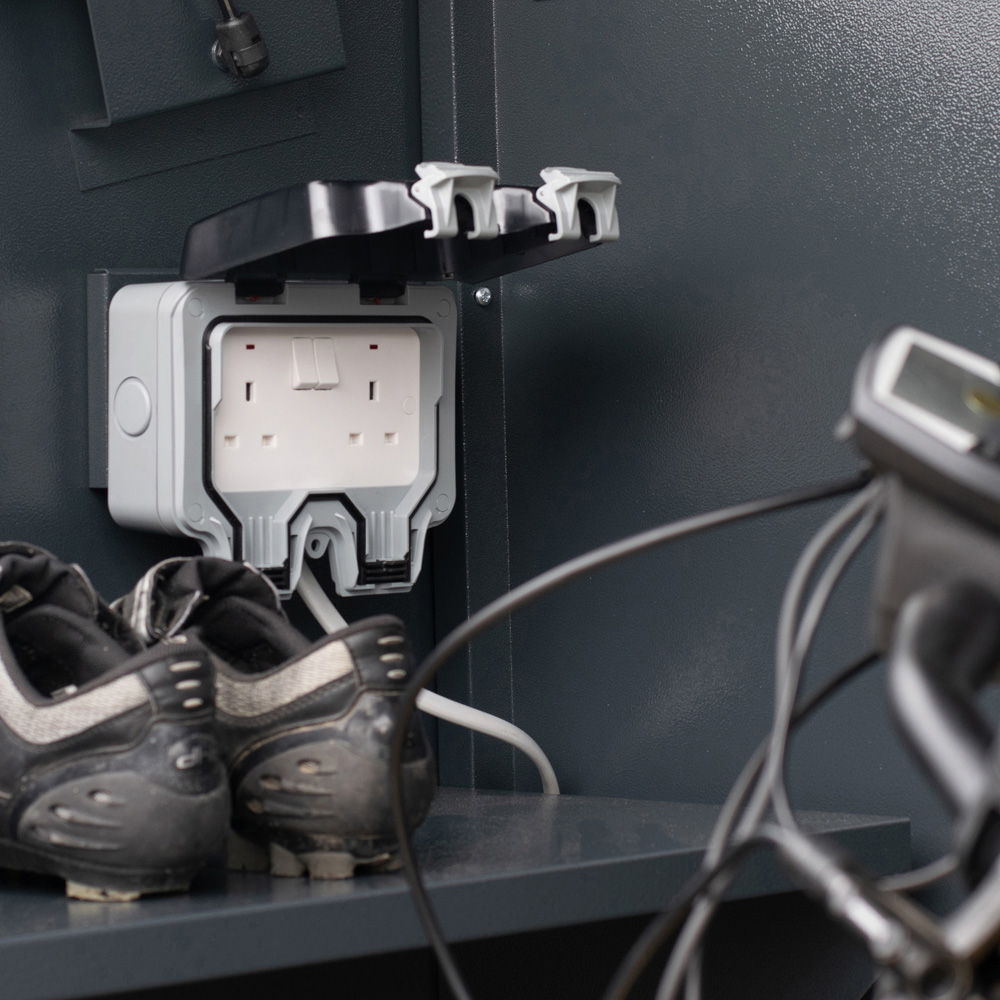 Asgard Maxess E Pro 8 x 4ft Double Door Green Bike Storage Shed Image 5