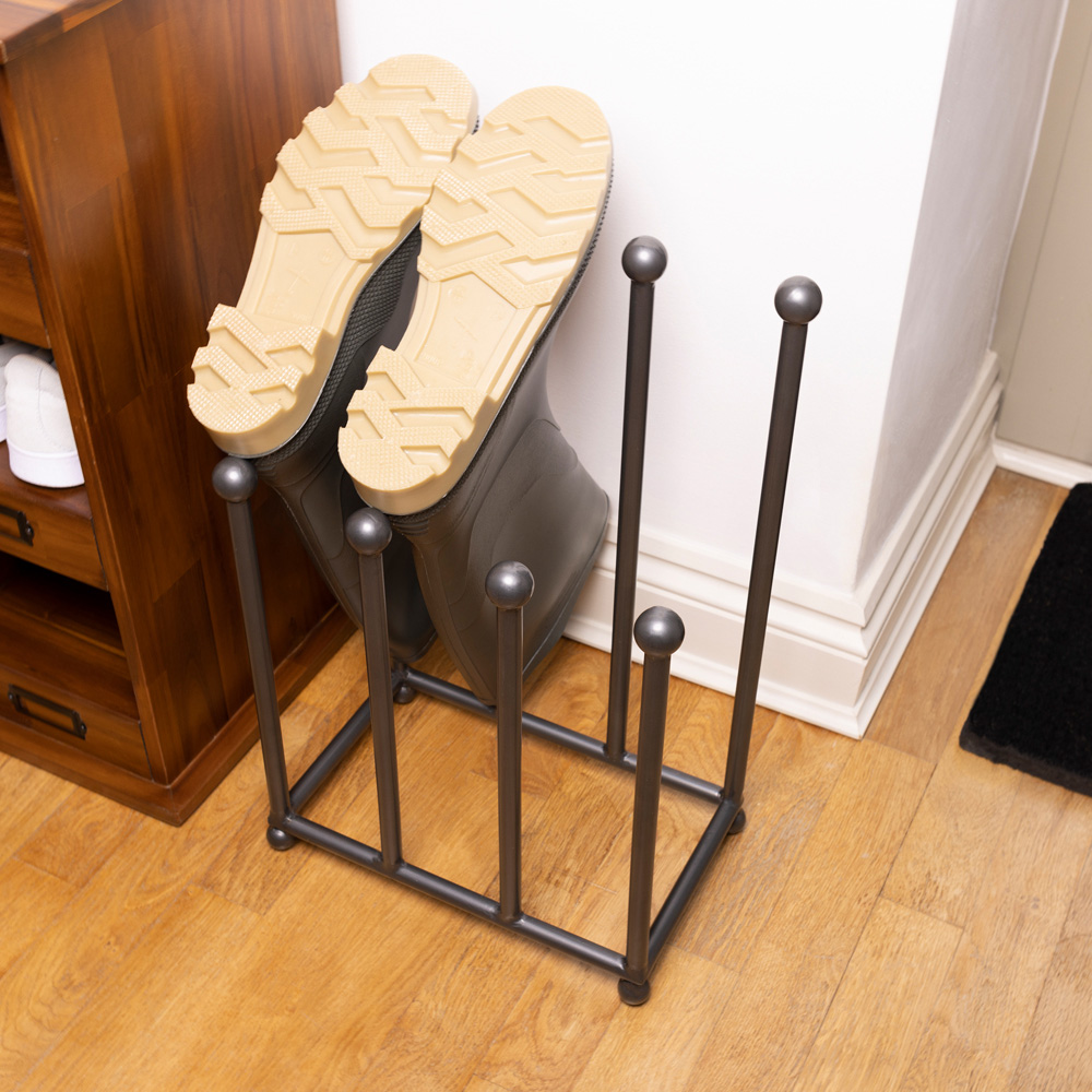 Charnwood 4 Pair Iron Boot Stand Image 3