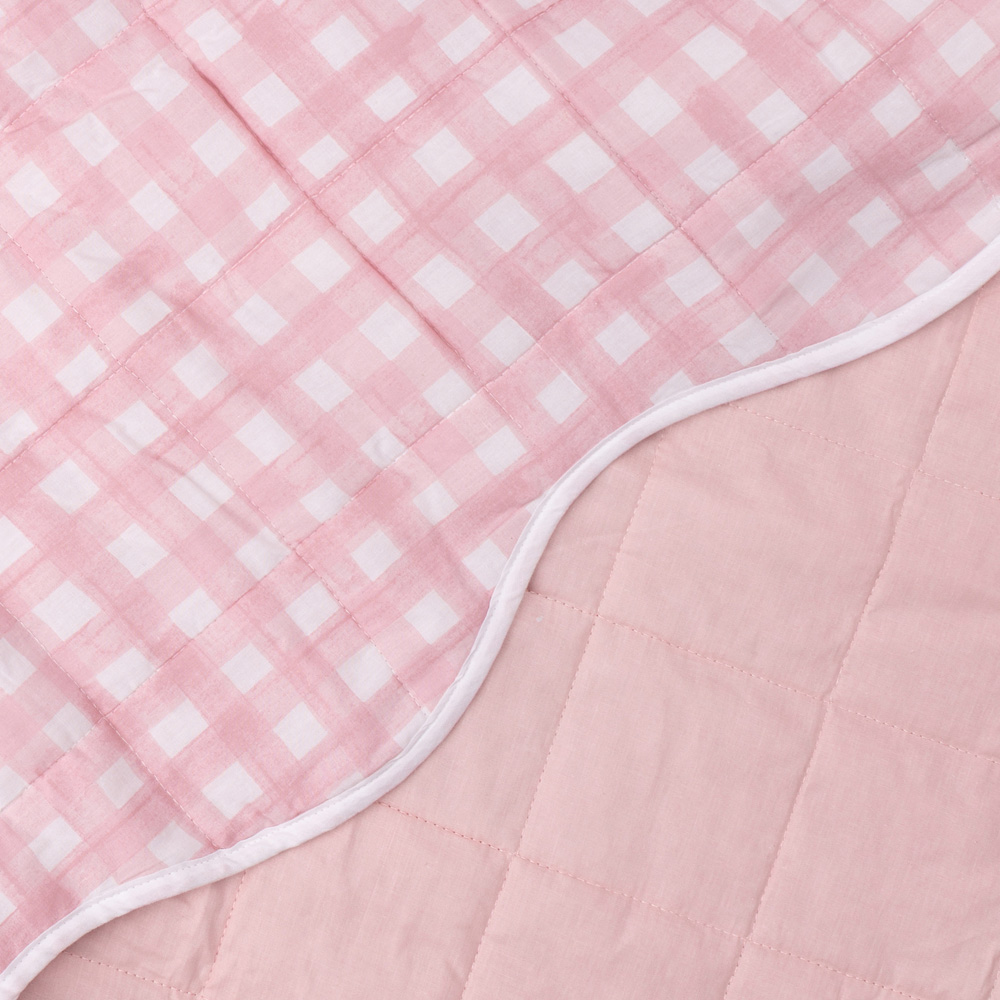 Furn Pink Scallop Quilted Bedspread 150 x 200cm Image 5