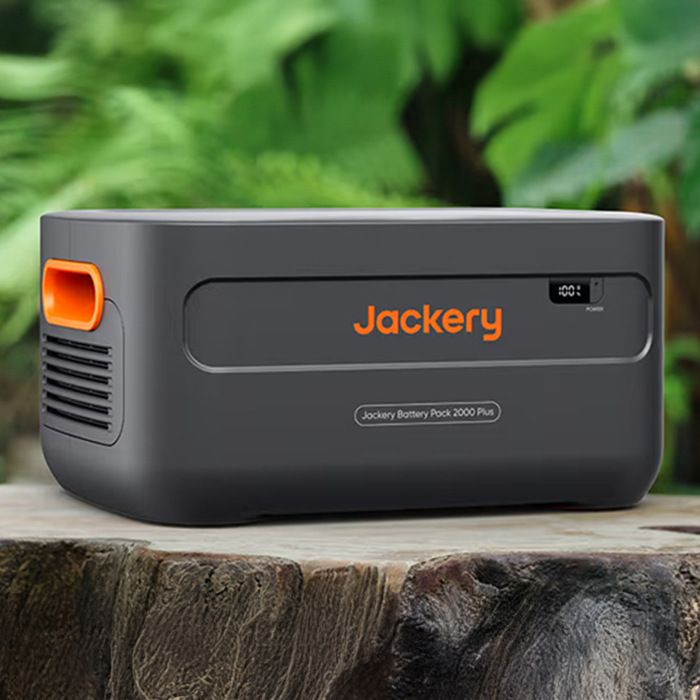 Jackery 2000 Plus Battery Pack Image 2