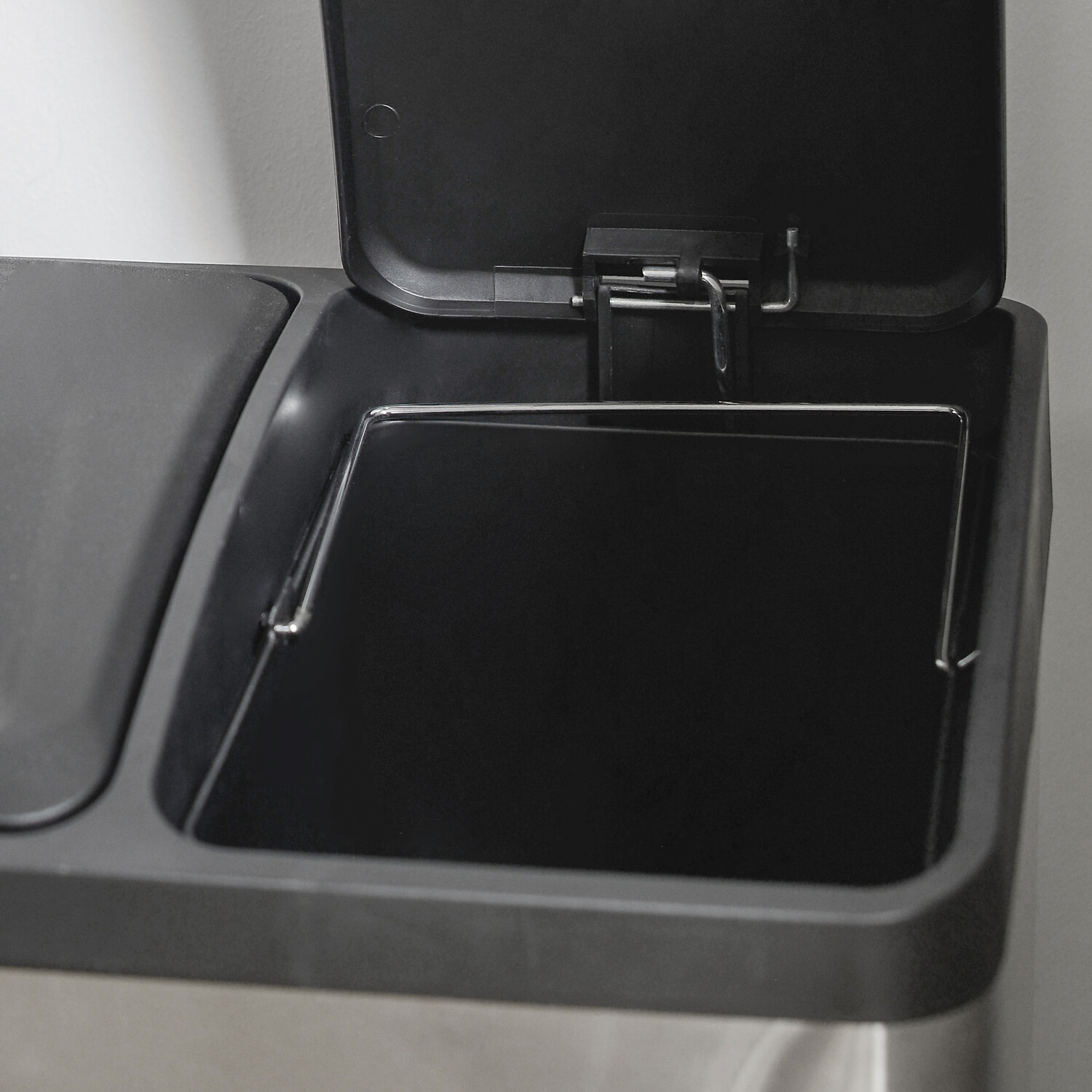 Chrome Double Bucket Stainless Steel Bin 40L Image 5