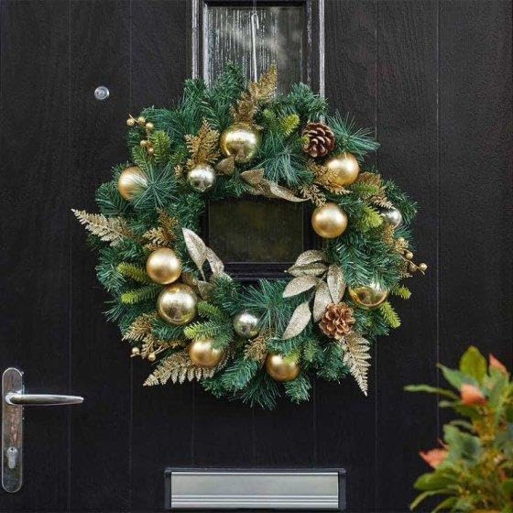 Marco Paul Christmas Wreath with Gold Bauble 40cm Image 2