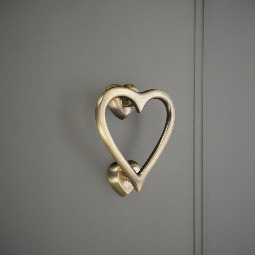 Spira Brass Antique Brass Heart Door Knocker Image 2