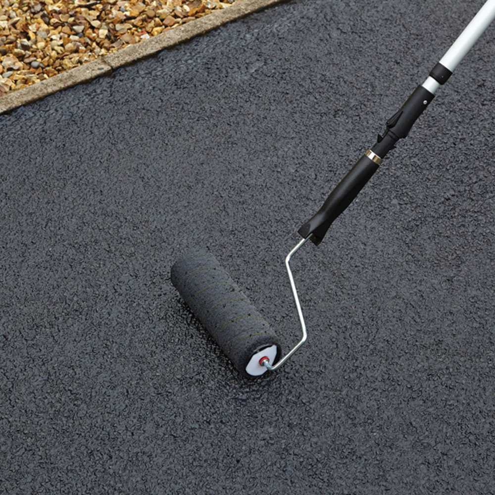 Thompson's Quick Drying Black Sealant Image 2