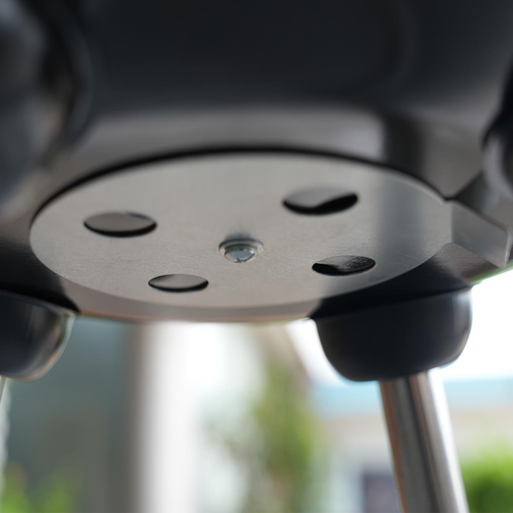 House of Home 18 inch Black Kettle Charcoal BBQ with Wheel Image 5