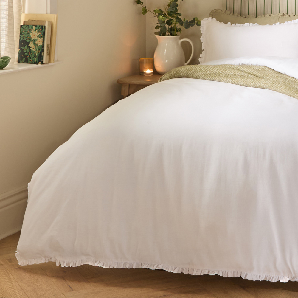 Wylder Nature Tilly White Double Cotton Ruffle Duvet Set Image 3