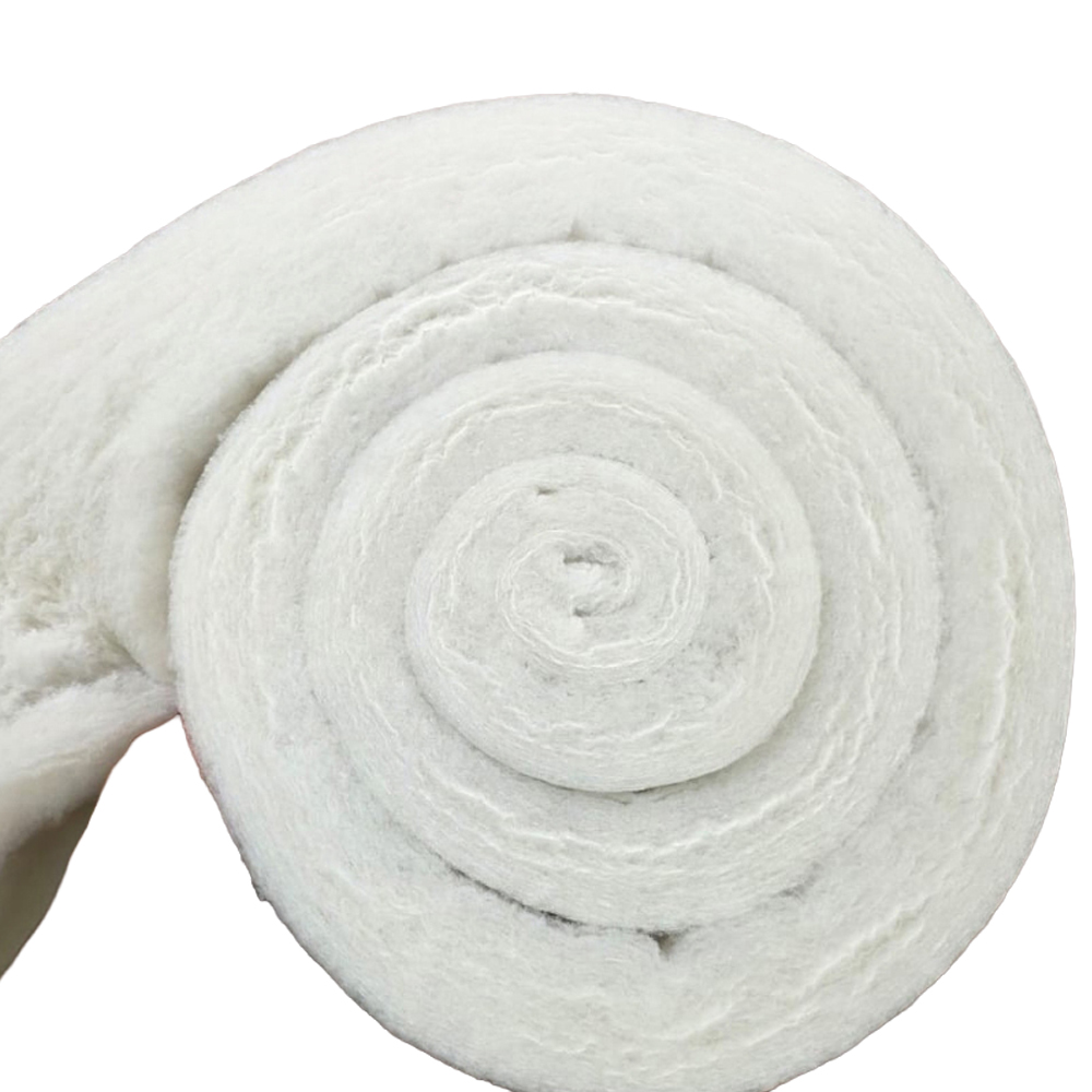 MHG Living White Eco Polyester Loft Insulation Roll 5m x 570 x 50mm Image 1