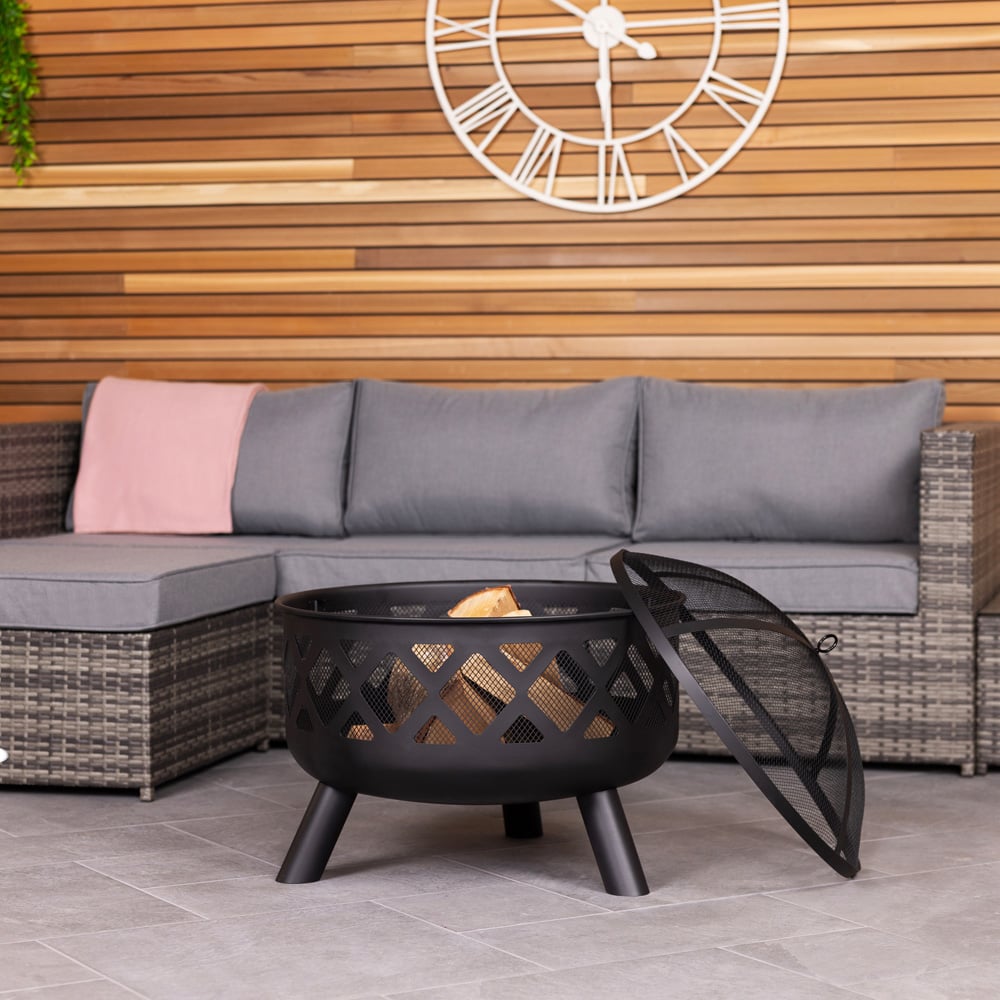 Charles Bentley Round Steel Bowl Fire Pit Black Image 7