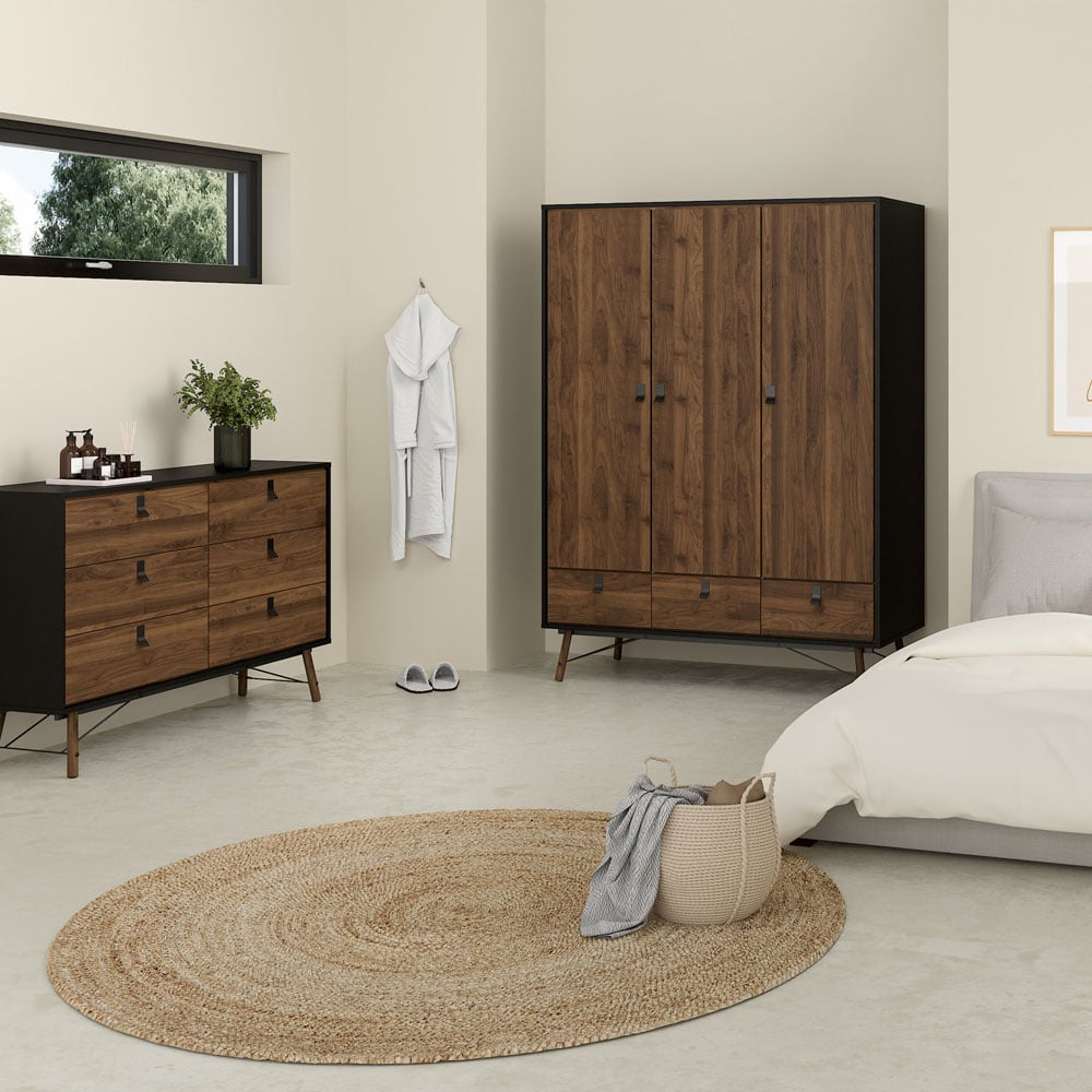 Florence Ry 6 Drawer Matt Black and Walnut Chest of Drawer Image 6