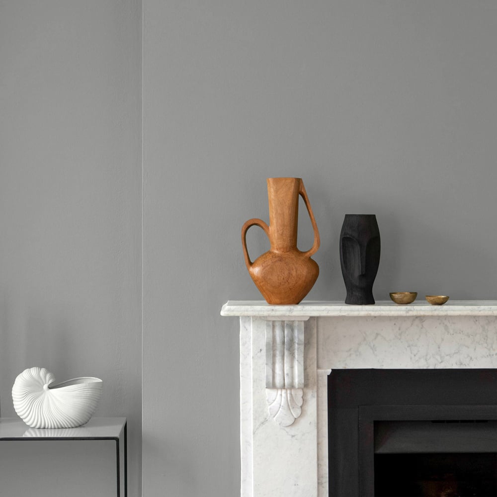 Craig & Rose 1829 Vintage Walls and Ceilings Dundas Chalky Matt Emulsion Paint 2.5L Image 4