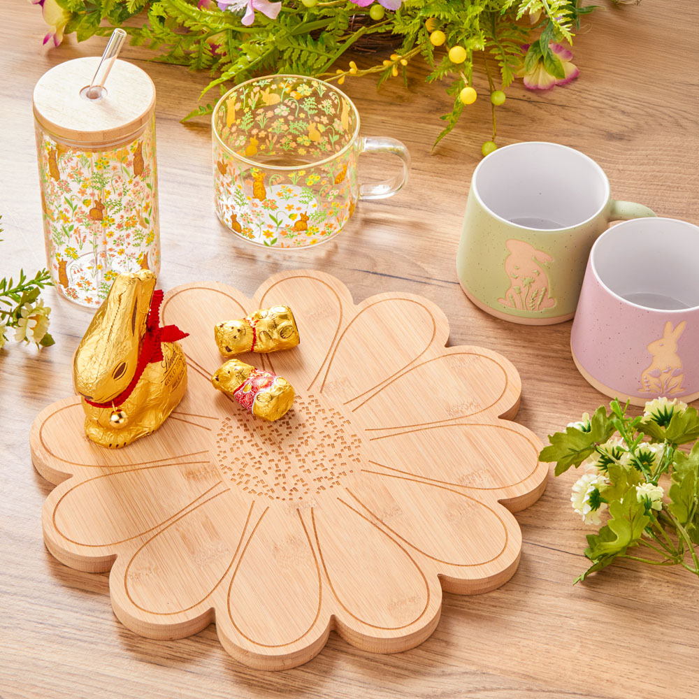 Daisy Serving Board - Wood Image 2