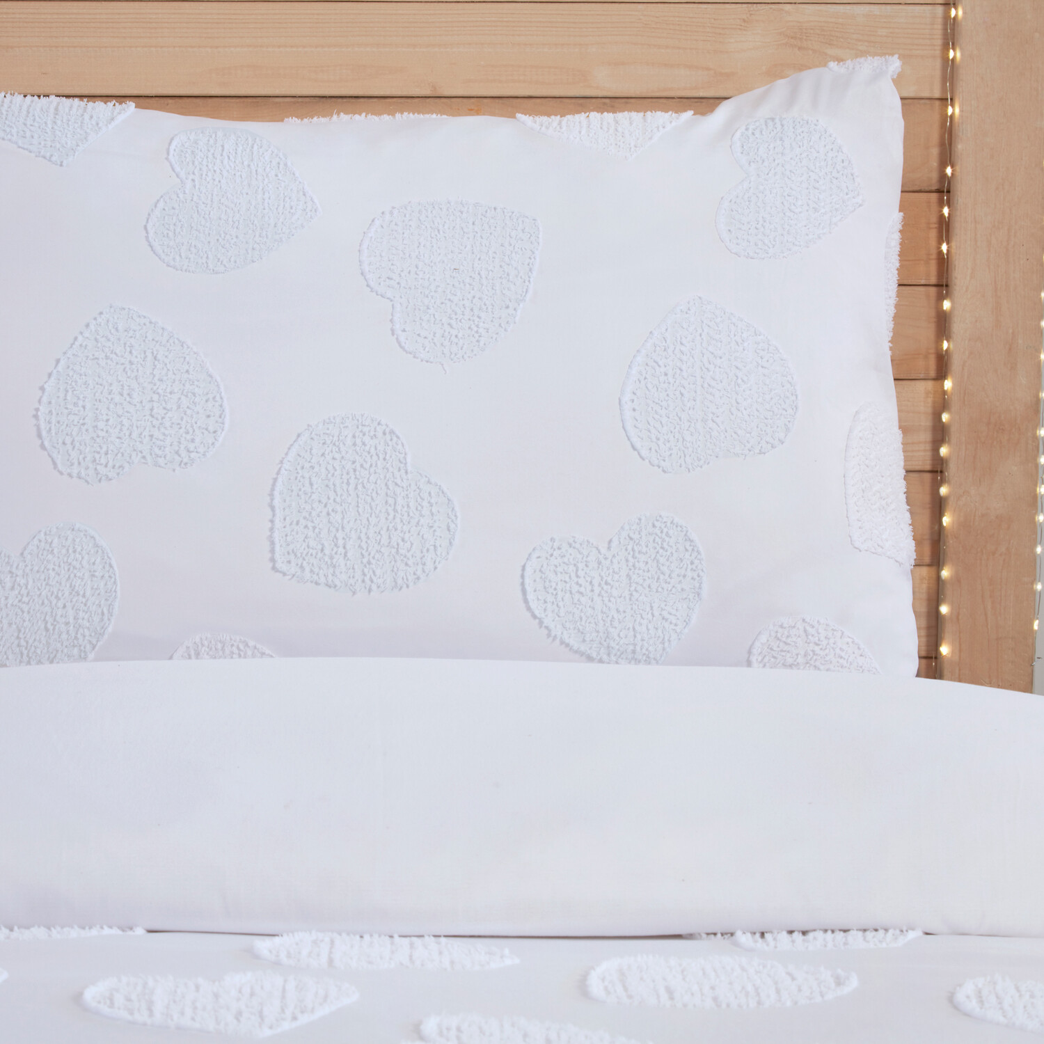 Heart Embossed Duvet Set White Image 4
