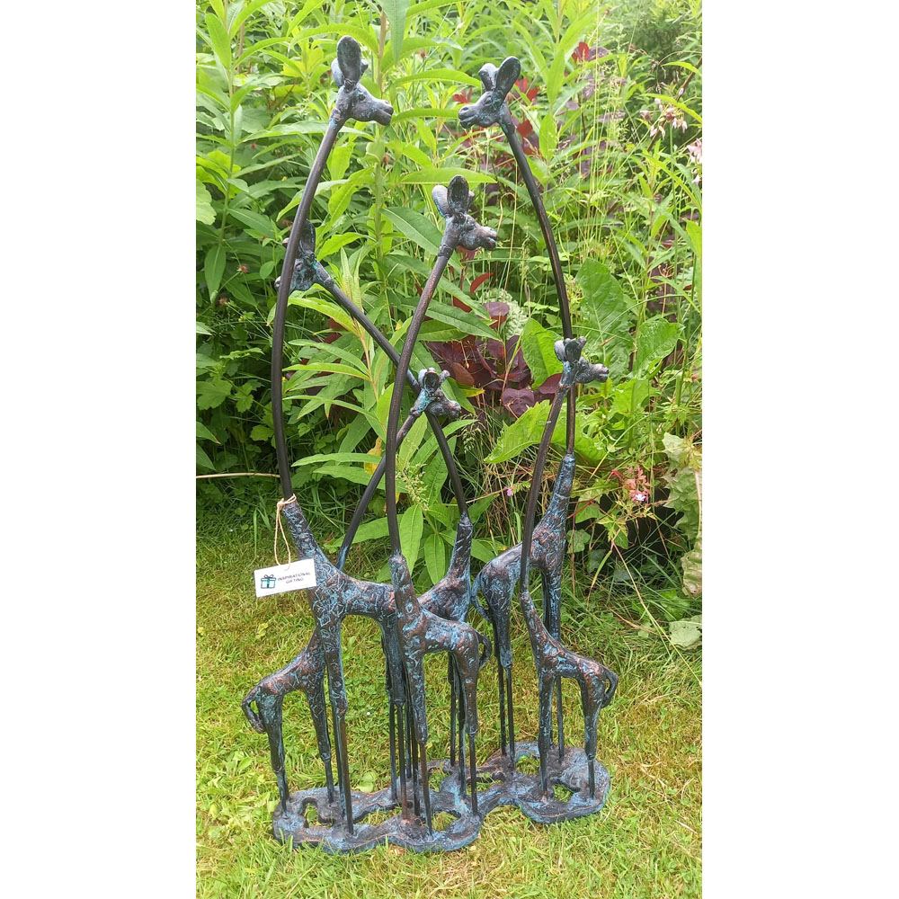 Inspirational Gifting Giraffe Family Cast Aluminium Garden Ornament Image 6