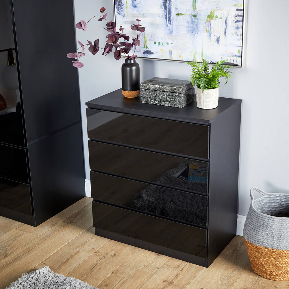 Home Source Lugano 4 Drawer Black Chest of Drawers Image 5