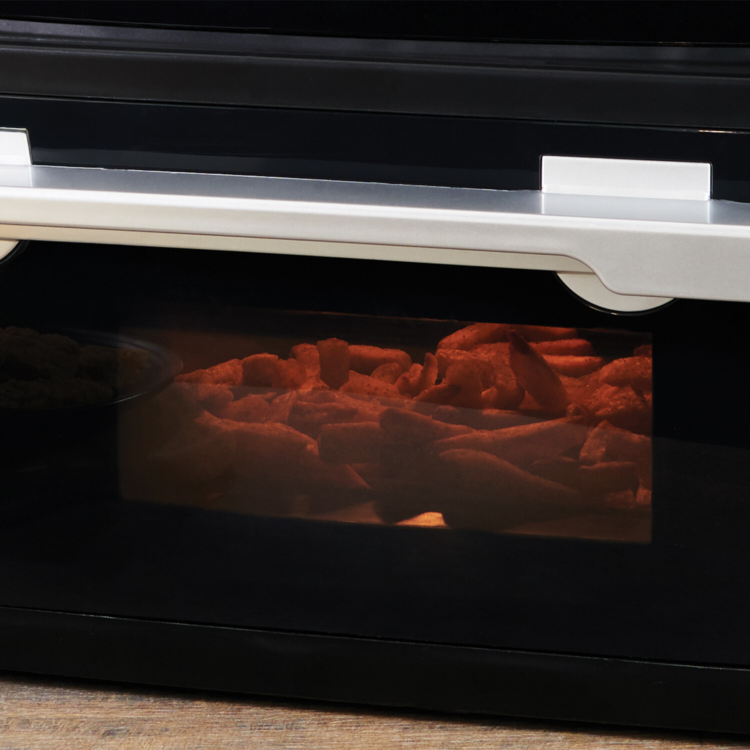 Kitchen Master Large Pot Air Fryer With Window Black Image 4