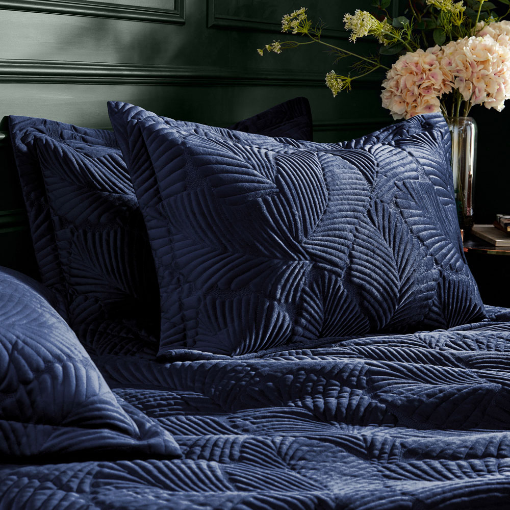 Paoletti Palmeria Super King Navy Duvet Set Image 3