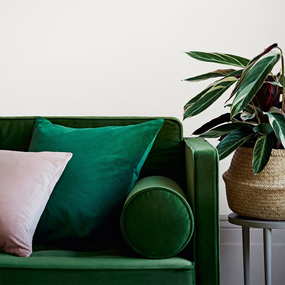 Crown Easyclean Sail White Matt Emulsion Multisurface Paint 2.5L Image 5