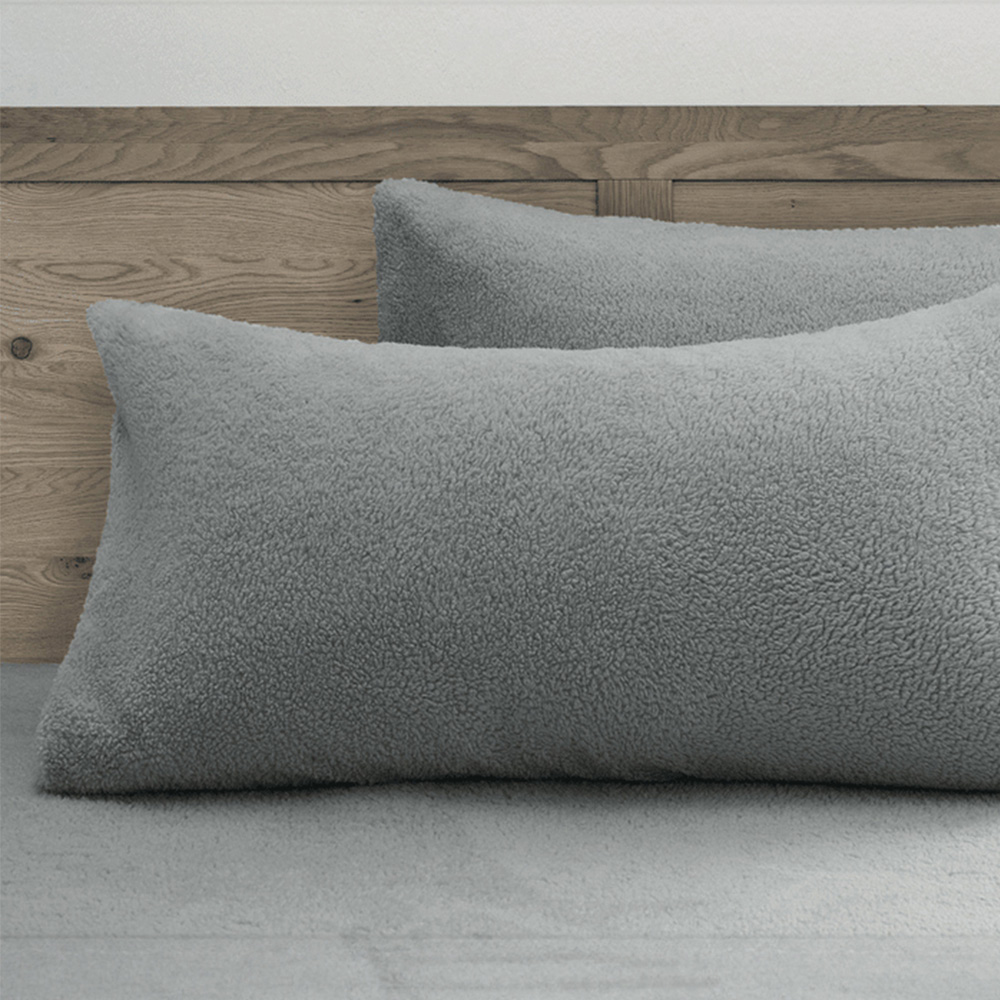 Velosso Silver Teddy Fleece Pillowcase 2 Pack Image 3