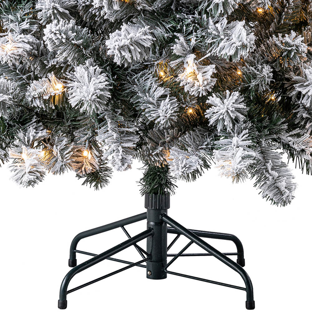 Evergreen Classics Snowy Oxford Pine Pre-Lit Artificial Christmas Tree 6ft Image 6