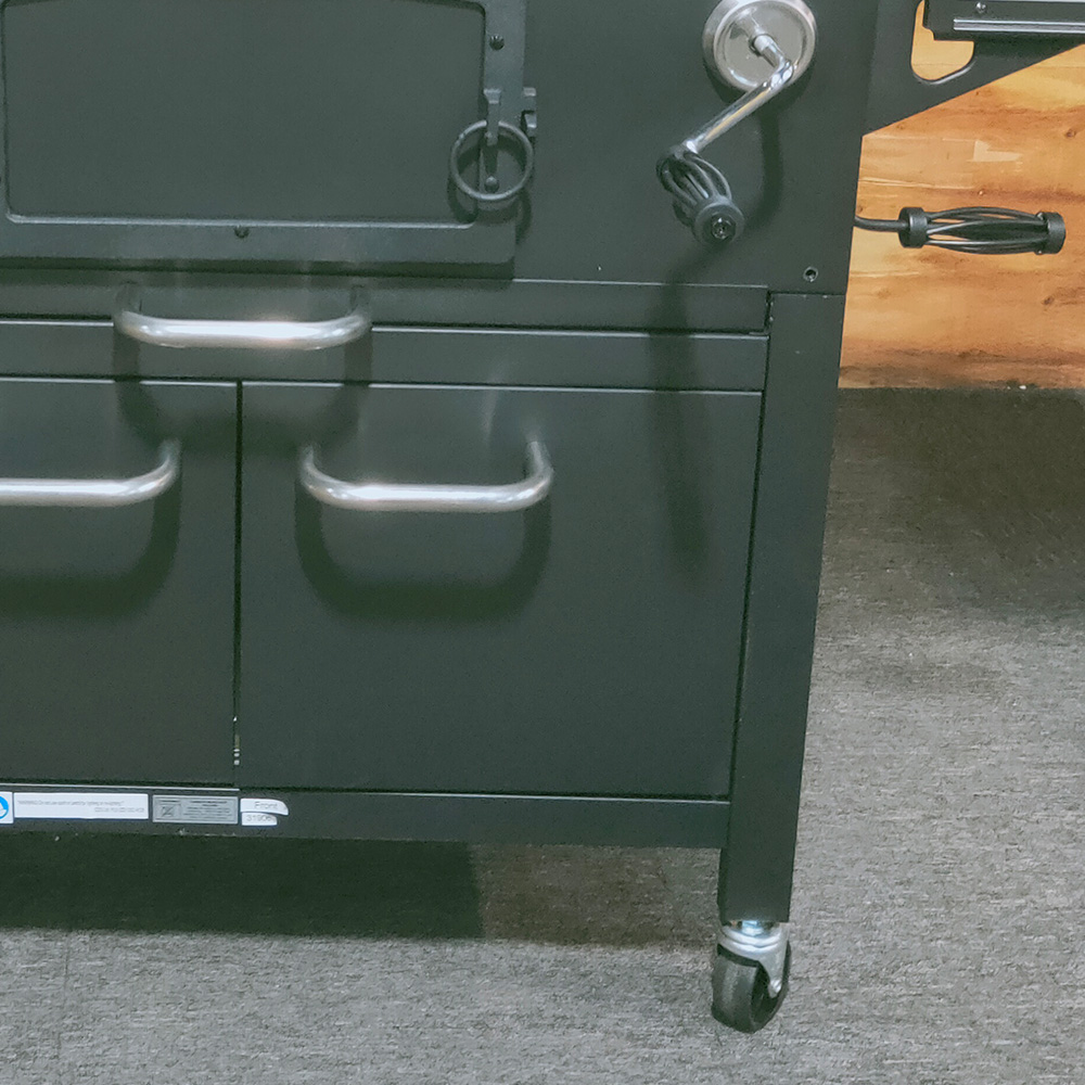 BBQ Chef Black Ultimate Smoker Pro Image 6