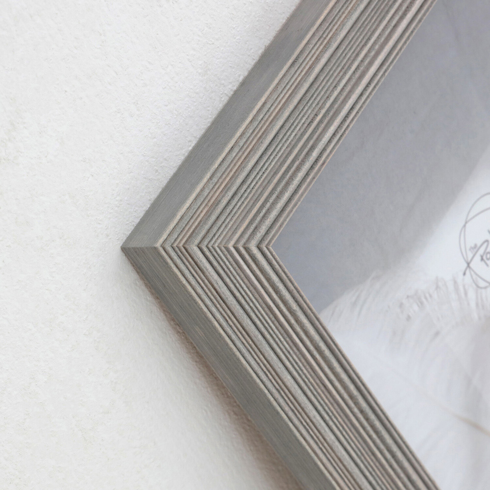 Hawthorn Wooden Photo Frame - Grey / 8 x 6in Image 5