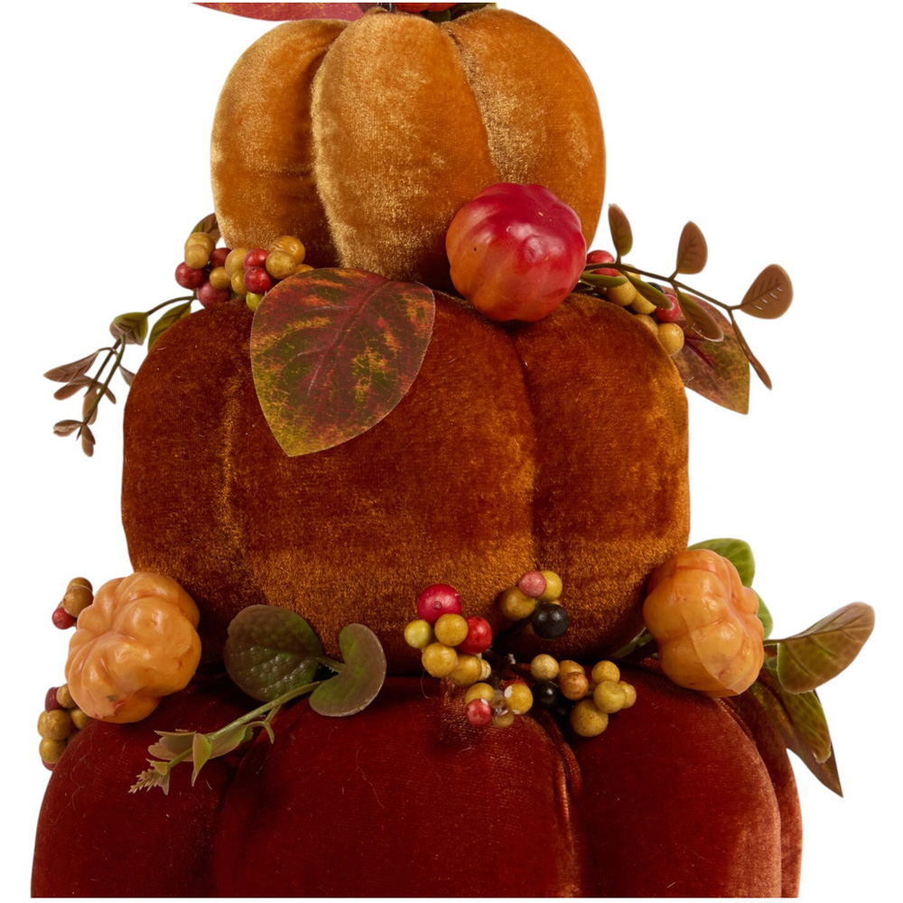 Autumnal Pumpkin Stack Image 3