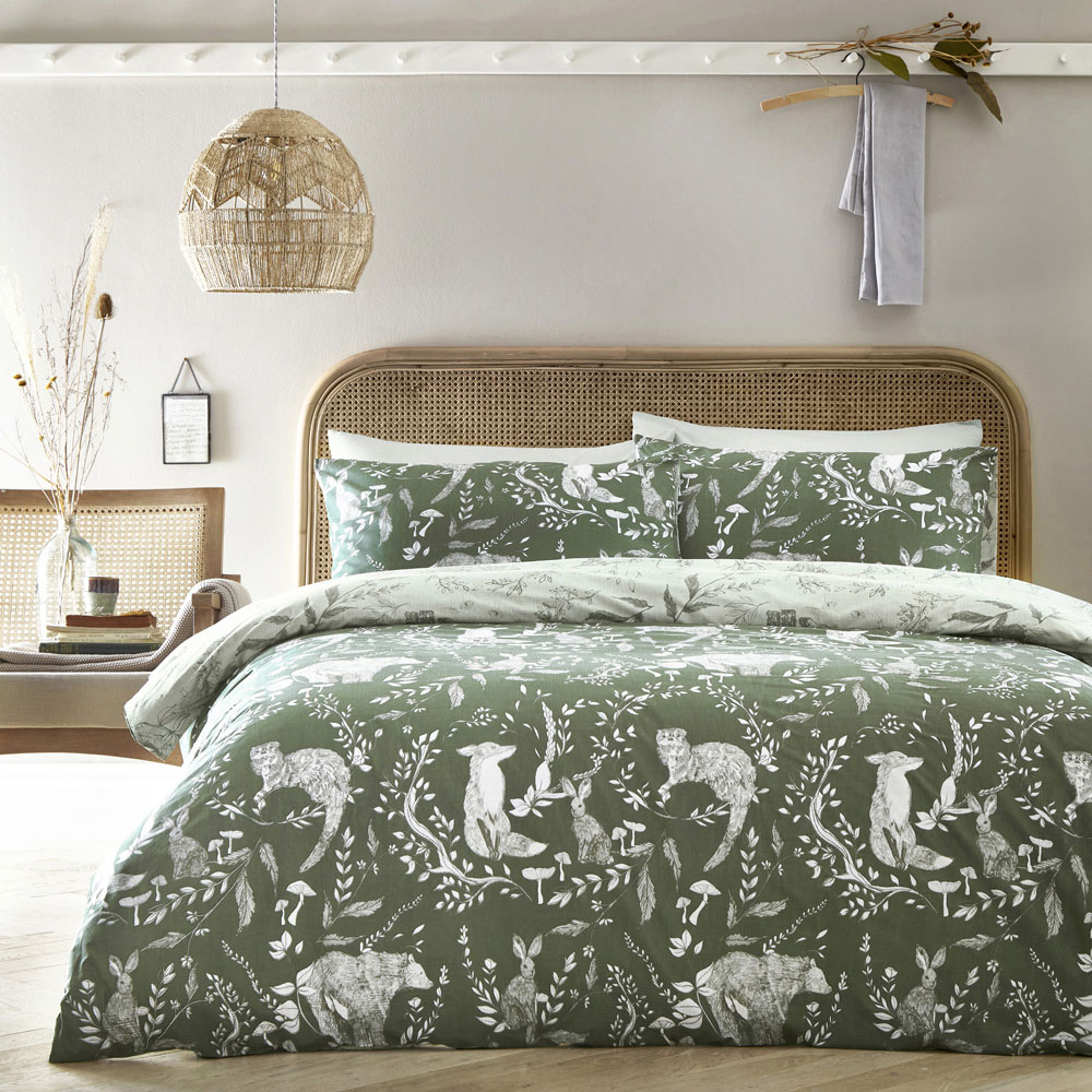furn. Buckthorn Woodland Super King Evergreen Duvet Set Image 1