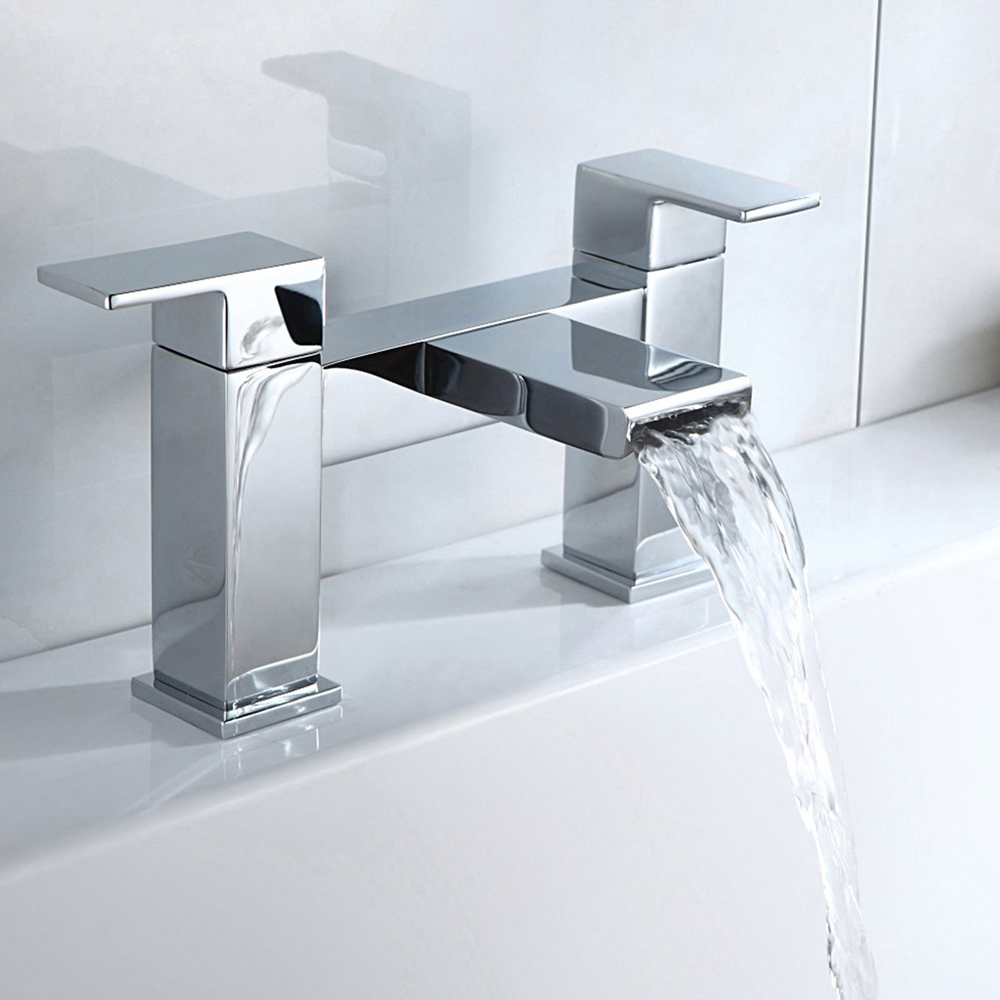 Nes Home Gaze Waterfall Chrome Bath Filler Mixer Tap Image 2