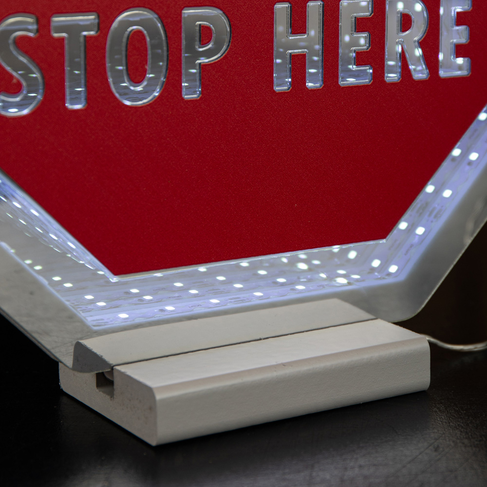 Samuel Alexander Red White LED Light Up Santa Hat Stop Here Sign Infinity Christmas Decoration 40cm Image 7